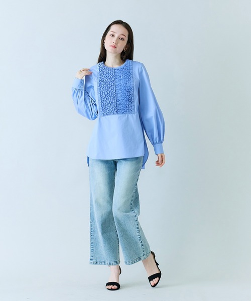 Audie a Muses（オーディアミューズ）の「フロントフリルレイヤードブラウス（シャツ/ブラウス・レディース・ネイビー/オフホワイト/ブルー・42/38）」の10枚目の写真
