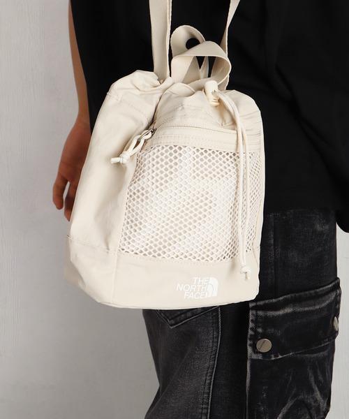 THE NORTH FACE(ザノースフェイス)の「【韓国限定・日本未入荷】THE NORTH FACE LINDEN MESH BUCKET BAG MINI / ノースフェイス リンデンメッシュ バケットバッグ ミニ 2WAY(ショルダーバッグ・メンズ・ブラック/クリーム・FREE)」の18枚目の写真