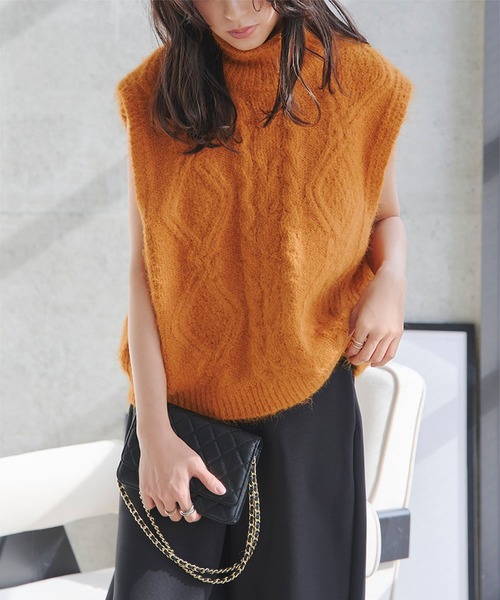 KOBE LETTUCE（コウベレタス）の「ケーブルハイネックニットベスト（ベスト・レディース・グレー/オレンジ/アイボリー・M）」の9枚目の写真