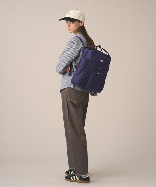 DANTON（ダントン）の「Cordura Canvas Square Rucksack〈SAINT LOUIS〉（バックパック/リュック・レディース・ブラック/グレイッシュベージュ/ブルー系その他5/オフホワイト/ダークグレー/オレンジ・-）」の7枚目の写真