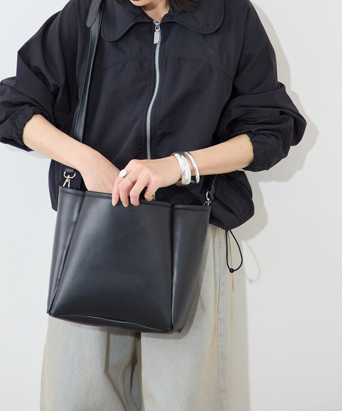 JOURNAL STANDARD（ジャーナルスタンダード）の「別注【VARNY/ヴァーニー】GARDEN TOTE 2PC（トートバッグ・レディース・ブラック・FREE）」の4枚目の写真