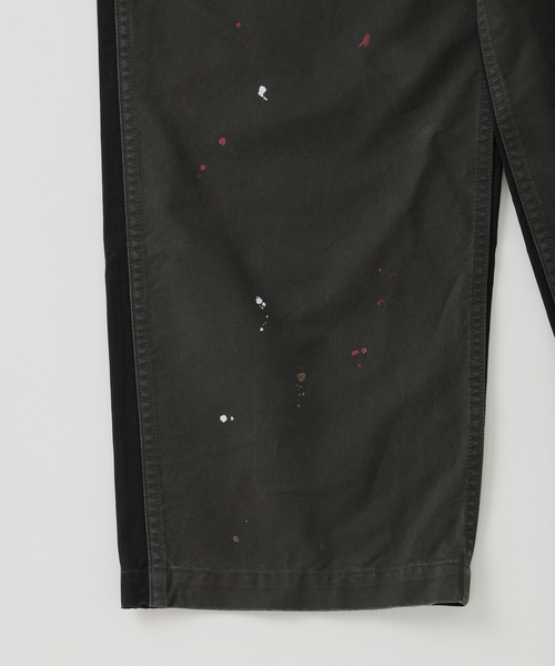 JOURNAL STANDARD J.S HOMESTEAD（ジャーナルスタンダードホームステッド）の「J.S.Homestead / スプラッシュ ペイント ビッグ チノ パンツ（チノパンツ・メンズ・ブラック/ベージュ・LARGE/MEDIUM）」の17枚目の写真