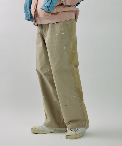 JOURNAL STANDARD J.S HOMESTEAD（ジャーナルスタンダードホームステッド）の「J.S.Homestead / スプラッシュ ペイント ビッグ チノ パンツ（チノパンツ・メンズ・ブラック/ベージュ・LARGE/MEDIUM）」の21枚目の写真