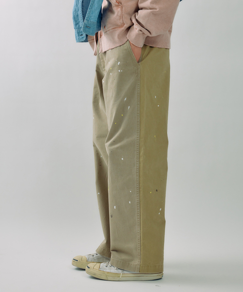 JOURNAL STANDARD J.S HOMESTEAD（ジャーナルスタンダードホームステッド）の「J.S.Homestead / スプラッシュ ペイント ビッグ チノ パンツ（チノパンツ・メンズ・ブラック/ベージュ・LARGE/MEDIUM）」の22枚目の写真