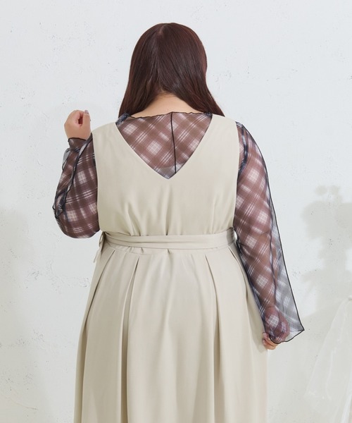 Louiosy(ルオシー)の「【Louiosy】【大きいサイズ】ベルト付きジャンスカ(ワンピース・レディース・ネイビー/ブラック/アイボリー・X-LARGE/3L/4L)」の12枚目の写真