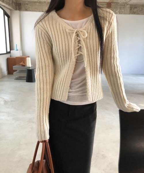FREE STYLISTS(フリー スタイリスト)の「YUGA_YGMC Korean-style ribbon ribbed cardigan(Tシャツ/カットソー・レディース・オフホワイト/ダークグレー/ライトピンク/オリーブ・FREE)」の5枚目の写真