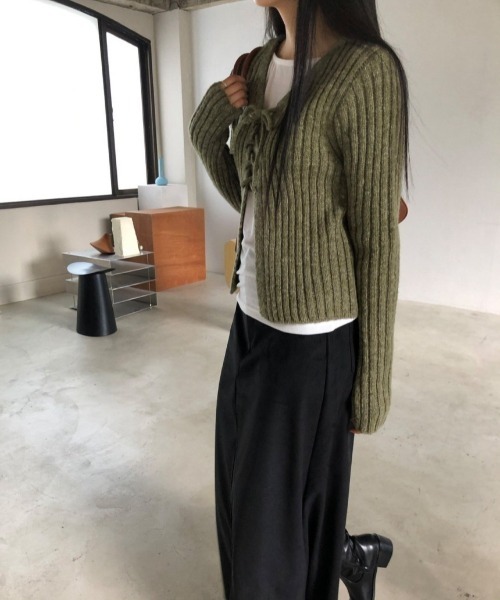 FREE STYLISTS(フリー スタイリスト)の「YUGA_YGMC Korean-style ribbon ribbed cardigan(Tシャツ/カットソー・レディース・オフホワイト/ダークグレー/ライトピンク/オリーブ・FREE)」の10枚目の写真