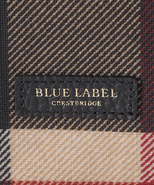 BLUE LABEL CRESTBRIDGE(ブルーレーベルクレストブリッジ)の「クレストブリッジチェックPVCトート(トートバッグ・レディース・レッド/ベージュ系その他・FREE)」の7枚目の写真