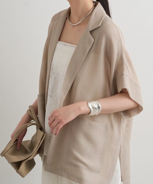 LOUNGEDRESS（ラウンジドレス）の「【GALENA/ガレナ】ワイドウェーブバングル（ブレスレット・レディース・シルバー/ゴールド・FREE）」の4枚目の写真