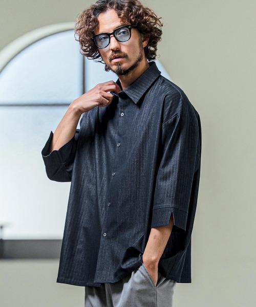 Magine（マージン）の「ms6419- Drapey Chambray Relax Fit Seven Sleeve Shirt シャンブレーシャツ(MGN-261-022)（シャツ/ブラウス・メンズ・ネイビー/オフホワイト/ブルー・48/46/44）」の4枚目の写真
