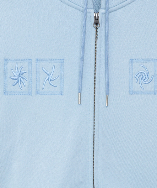 THECOLDESTMOMENT（ザコールデストモーメント）の「TCM tornado hooded zip-up (sky blue)（パーカー・レディース・その他・SMALL/MEDIUM/LARGE）」の4枚目の写真
