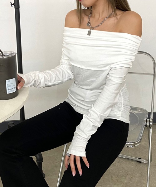 non-hedge(ノンヘッジ)の「オフショルダーサイドドロストロンT(Tシャツ/カットソー・レディース・ピンク/ブラック/グレー/オフホワイト・FREE)」の2枚目の写真