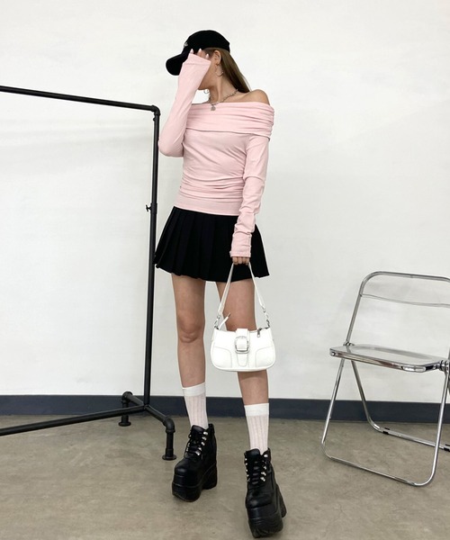 non-hedge(ノンヘッジ)の「オフショルダーサイドドロストロンT(Tシャツ/カットソー・レディース・ピンク/ブラック/グレー/オフホワイト・FREE)」の22枚目の写真