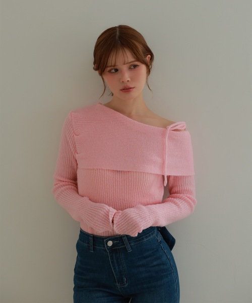 M DOLLY(エムドリー)の「ribbon oneshoulder ruelle knit tops/リボンワンショルダールエルニットトップス(ニット/セーター・レディース・ピンク/アイボリー・FREE)」の11枚目の写真