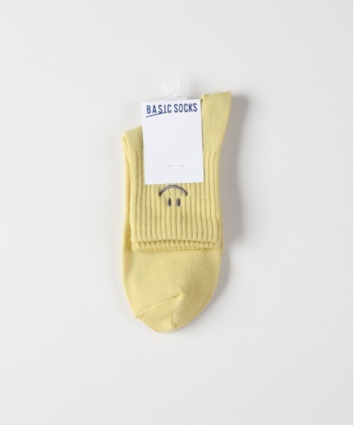 Right-on(ライトオン)の「【BASIC SOCKS】Qスマイル刺繍ソックス (遊び心 / 心地よいフィット / 大人カジュアル / ロングシーズン)(ソックス/靴下・レディース・グリーン/イエロー/オフホワイト/グレー/ブラック・フリー)」の5枚目の写真