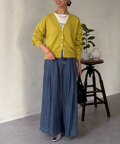 Chez toi（シェトワ）の「ニュアンスボタン長袖ニットカーディガン（カーディガン/ボレロ・レディース・ブラック/ホワイト/ブルー/イエロー・FREE）」の12枚目の写真