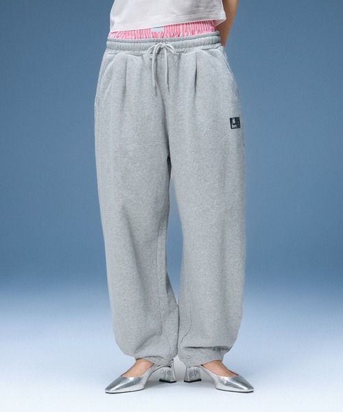 X-girl(エックスガール)の「SCRIPT LOGO SWEATPANTS(スウェットパンツ・レディース・ブラック/アッシュ・S/M)」の4枚目の写真