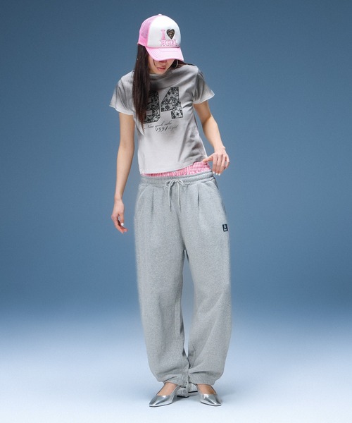 X-girl(エックスガール)の「SCRIPT LOGO SWEATPANTS(スウェットパンツ・レディース・ブラック/アッシュ・S/M)」の5枚目の写真