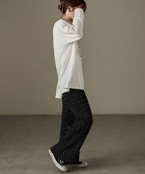 Fashion Letter(ファッションレター)の「ドットプリント プリーツイージーワイドパンツ(その他パンツ・レディース・ブラック/ホワイト/チャコール/ブラウン・L/M)」の9枚目の写真