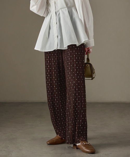 Fashion Letter(ファッションレター)の「ドットプリント プリーツイージーワイドパンツ(その他パンツ・レディース・ブラック/ホワイト/チャコール/ブラウン・L/M)」の22枚目の写真