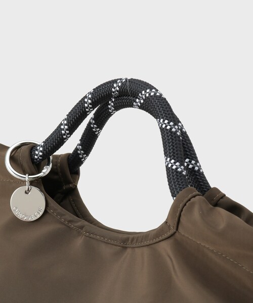 OPAQUE.CLIP(オペークドットクリップ)の「2WAYミニロープハンドルバッグ(ハンドバッグ・レディース・オフホワイト/ブラック/ブラウン系その他・00)」の20枚目の写真