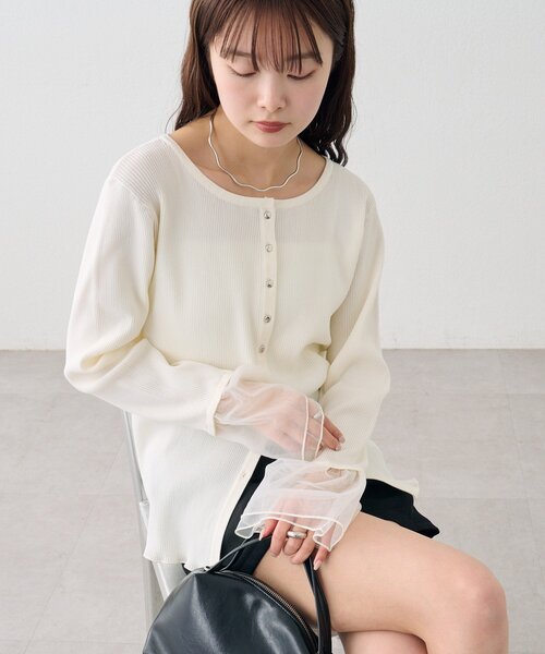 mystic（ミスティック）の「袖チュール付きリブカーディガン（カーディガン/ボレロ・レディース・アイボリー/ブルー/イエロー/ブラック・FREE）」の8枚目の写真