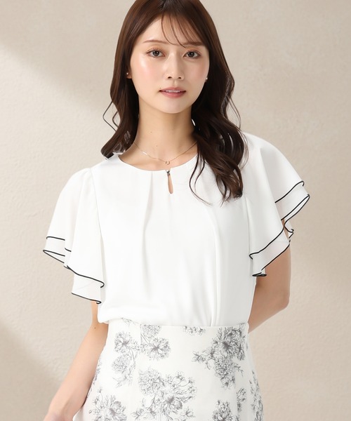 MISCH MASCH(ミッシュマッシュ)の「2026春夏新作 金ホックメロー配色ブラウス(シャツ/ブラウス・レディース・ピンク/ホワイト/ブラック/ホワイト×ブラック/ブルー・フリ-)」の2枚目の写真
