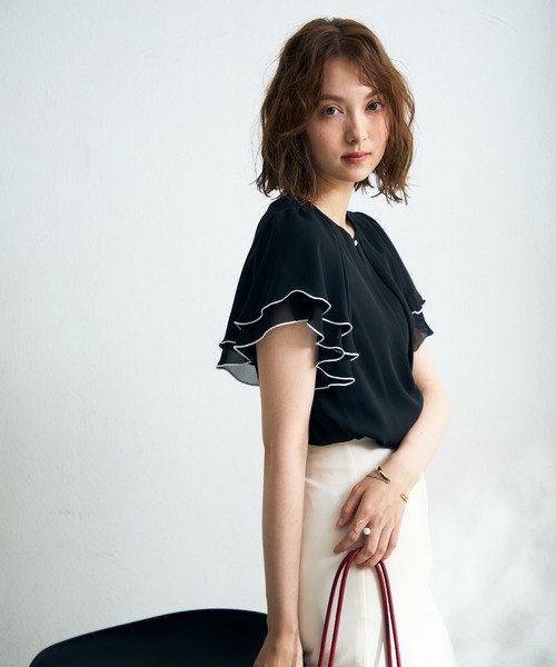 MISCH MASCH(ミッシュマッシュ)の「2026春夏新作 金ホックメロー配色ブラウス(シャツ/ブラウス・レディース・ピンク/ホワイト/ブラック/ホワイト×ブラック/ブルー・フリ-)」の21枚目の写真