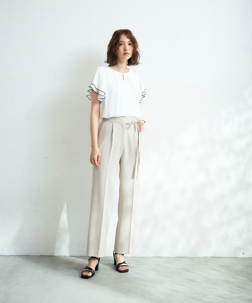 MISCH MASCH(ミッシュマッシュ)の「2026春夏新作 金ホックメロー配色ブラウス(シャツ/ブラウス・レディース・ピンク/ホワイト/ブラック/ホワイト×ブラック/ブルー・フリ-)」の12枚目の写真