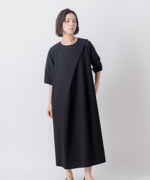 Kelen(ケレン)の「「KELEN / ケレン」コクーンシルエットタックデザインワンピース(ワンピース・レディース・グレー/ブラック・M/S)」の22枚目の写真