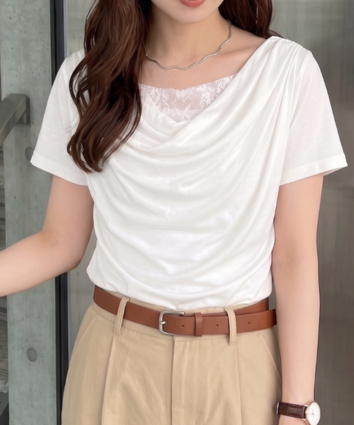 Ada.(エイダ)の「【涼感・さらっとなめらかなシルキータッチ】レース レイヤード ドレープ デザイン 半袖 カットソー(Tシャツ/カットソー・レディース・ブラック/ライトグリーン/ホワイト・FREE)」の2枚目の写真