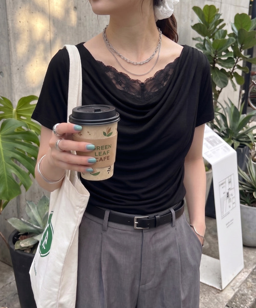 Ada.(エイダ)の「【涼感・さらっとなめらかなシルキータッチ】レース レイヤード ドレープ デザイン 半袖 カットソー(Tシャツ/カットソー・レディース・ブラック/ライトグリーン/ホワイト・FREE)」の3枚目の写真