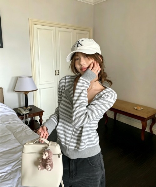 Ritzy(リッツィー)の「リブニットジップパーカー(パーカー・レディース・グレー・S/M/L/XL)」の22枚目の写真