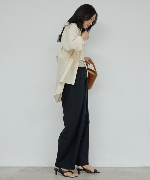 GALLARDAGALANTE(ガリャルダガランテ)の「ダブルタックカーブスラックス(その他パンツ・レディース・ブラック/グレー/ベージュ・1/0)」の8枚目の写真