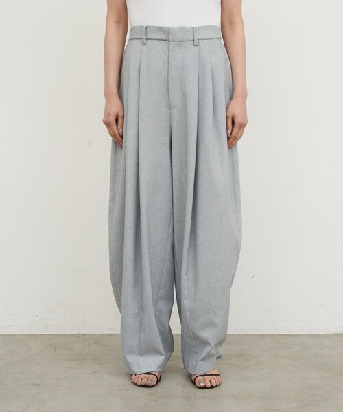 GALLARDAGALANTE(ガリャルダガランテ)の「ダブルタックカーブスラックス(その他パンツ・レディース・ブラック/グレー/ベージュ・1/0)」の22枚目の写真