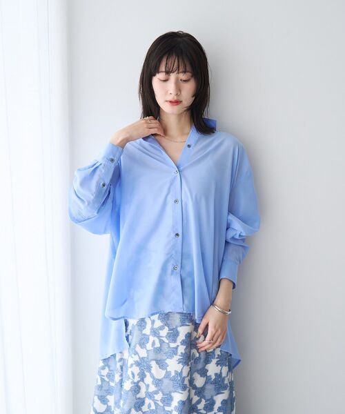 YECCA VECCA(イェッカヴェッカ)の「バック釦シアーシャツ(シャツ/ブラウス・レディース・チャコールグレー/ブルー/ピンク/ストライプ・FREE)」の7枚目の写真