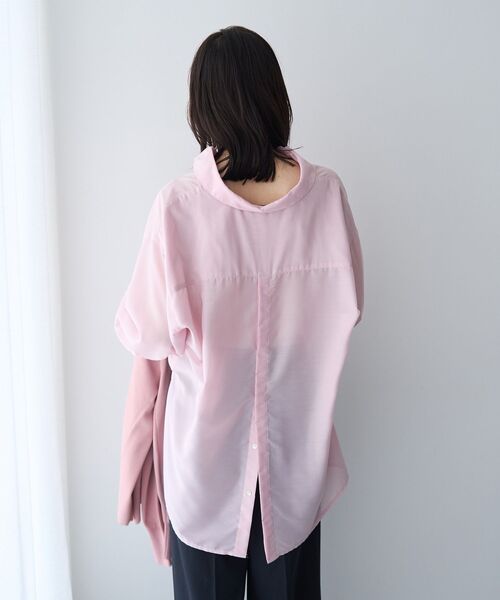 YECCA VECCA(イェッカヴェッカ)の「バック釦シアーシャツ(シャツ/ブラウス・レディース・チャコールグレー/ブルー/ピンク/ストライプ・FREE)」の18枚目の写真
