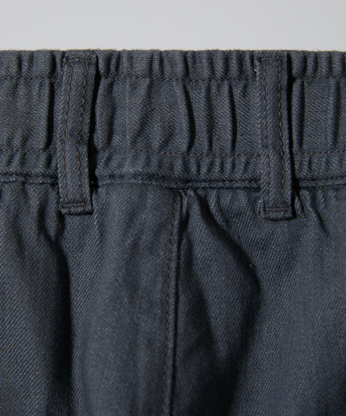 HORLISUN（ホーリーサン）の「Cove Drape Loose Denim Pants Gray（デニムパンツ・メンズ・その他・SMALL/MEDIUM/LARGE）」の5枚目の写真