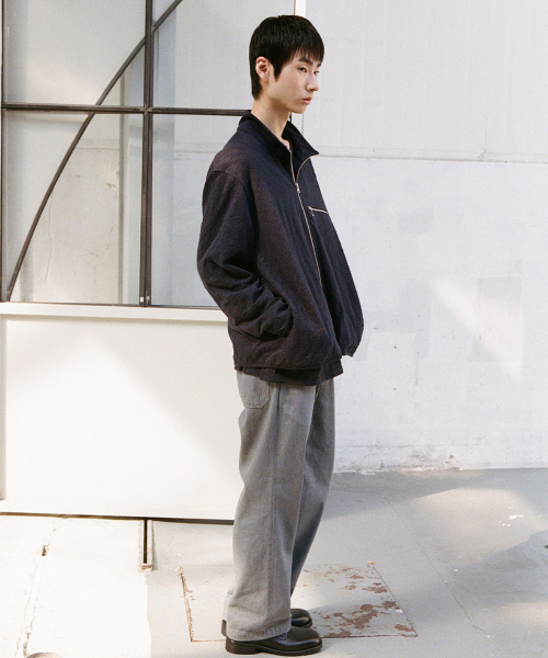 HORLISUN（ホーリーサン）の「Cove Drape Loose Denim Pants Gray（デニムパンツ・メンズ・その他・SMALL/MEDIUM/LARGE）」の12枚目の写真