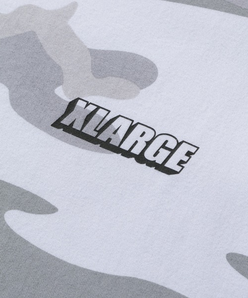XLARGE（エクストララージ）の「MULTI LOGO CAMO S/S TEE（Tシャツ/カットソー・メンズ・ホワイト/カモフラージュ・S/M/L/XL）」の5枚目の写真