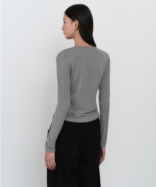 MUSINSA STANDARD WOMAN（ムシンサスタンダードウーマン）の「ウィメンズウールテンセルスリム長袖Tシャツ[ミディアムグレー]（Tシャツ/カットソー・レディース・その他・MEDIUM/SMALL/X-SMALL/LARGE）」の3枚目の写真