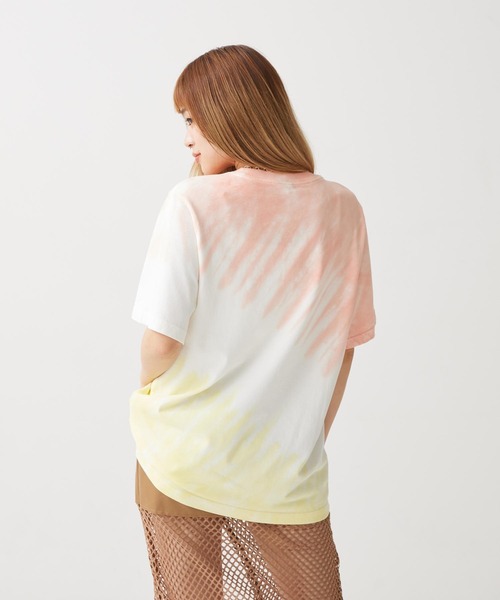 NIKE(ナイキ)の「ナイキ スポーツウェア ウィメンズ Tシャツ / Nike Sportswear Women's T-Shirt IR7557-378 Barely Green(Tシャツ/カットソー・レディース・ライトグリーン・XS/XL/L/M/S)」の3枚目の写真