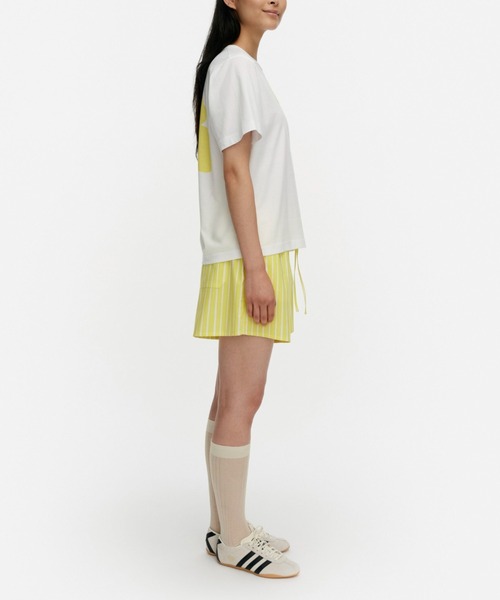 marimekko(マリメッコ)の「【kioski】 Erna Unikko / t-shirt(Tシャツ/カットソー・レディース・レッド/イエロー・X-SMALL/SMALL/MEDIUM/LARGE)」の3枚目の写真