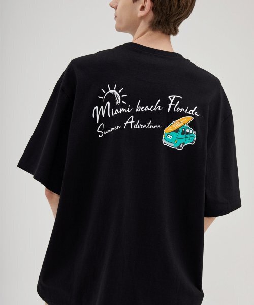 VANNWORKS(バンワークス)の「マイアミビーチフロリダサーフィン オーバーサイズ 半袖Tシャツ (VNCTS236) ブラック(Tシャツ/カットソー・レディース・その他・LARGE/MEDIUM/SMALL/X-LARGE/XX-LARGE)」の1枚目の写真