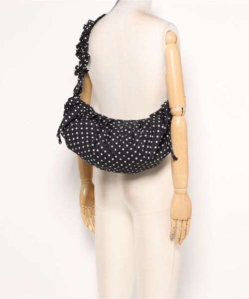 MASHIRO(マシロ)の「【MASHIRO】ドット柄ギャザー3WAYショルダーバッグ コード(MA/EKW155)(ショルダーバッグ・レディース・ホワイト/ブラック・FREE)」の14枚目の写真