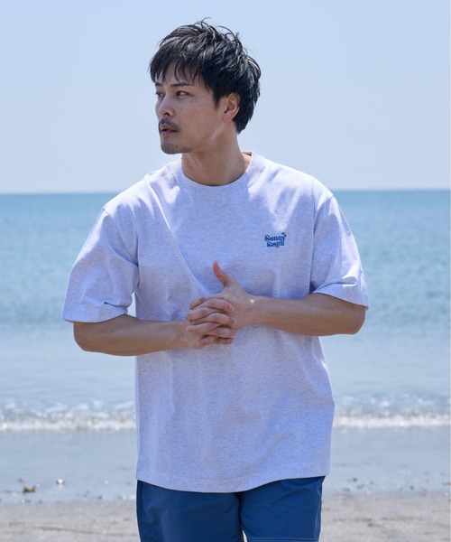 Sunny Smith(サニースミス)の「【SUNNY SMITH】ウルトラヘビーオンス刺繍ロゴTシャツ(Tシャツ/カットソー・メンズ・アッシュグレー/オフホワイト/チャコール・LARGE/MEDIUM/SMALL)」の22枚目の写真