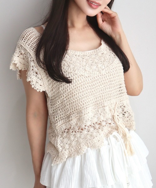 CECIL McBEE(セシルマクビー)の「かぎ針スモック(ニット/セーター・レディース・オフホワイト/ベージュ・MEDIUM)」の2枚目の写真