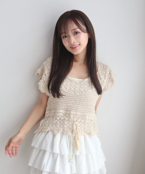 CECIL McBEE(セシルマクビー)の「かぎ針スモック(ニット/セーター・レディース・オフホワイト/ベージュ・MEDIUM)」の6枚目の写真