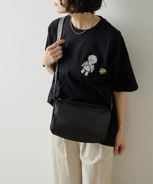 ear PAPILLONNER（イアパピヨネ）の「sampo×earコラボTシャツ《綿100％》（Tシャツ/カットソー・レディース・ホワイト/ブラック/ブラウン・FREE）」の22枚目の写真