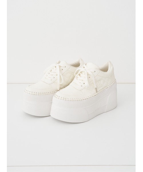 Darich(ダーリッチ)の「DDロゴキルティングスニーカー(スニーカー・レディース・ホワイト/ブラック・L/M/S/XS/XL)」の6枚目の写真